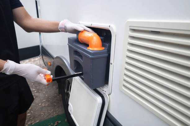 Portable Toilet Options We Offer in Mehlville, MO